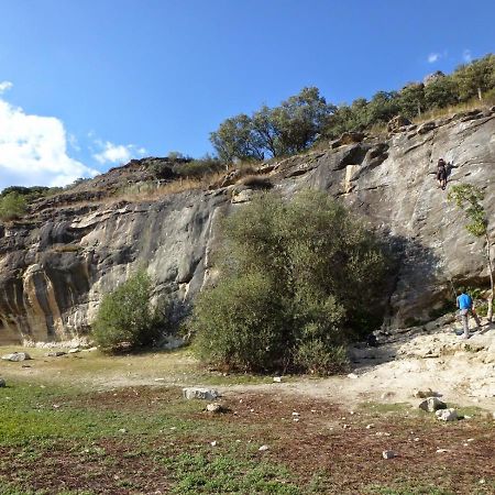 Apartmán Entre Pinos Y Medusas Pedrezuela Exteriér fotografie