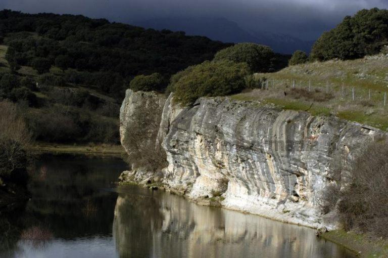 Apartmán Entre Pinos Y Medusas Pedrezuela Exteriér fotografie
